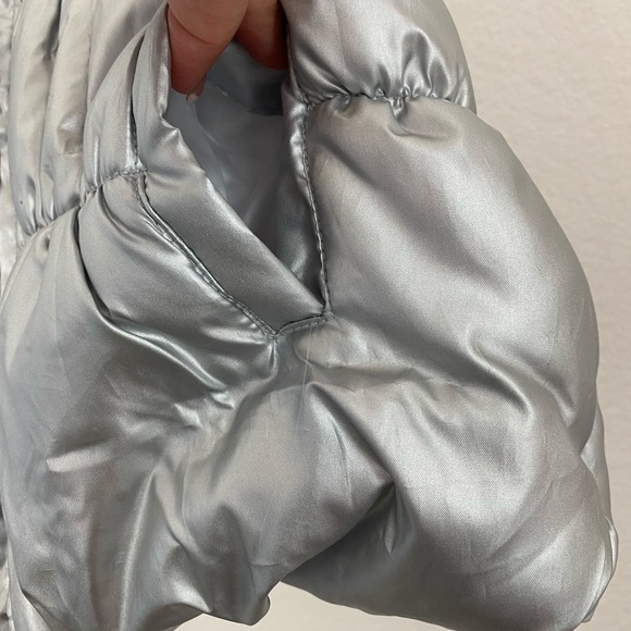 Buffalo David Bitton • Girls Metallic Silver Quilted Sleeveless Puffer Vest - Picture 6 of 12